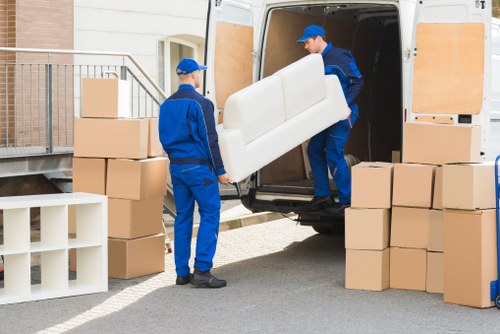 Commercial item transport for a business customer in Wandsworth