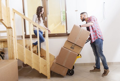 Flat removal preparation checklist for customers moving in Wandsworth